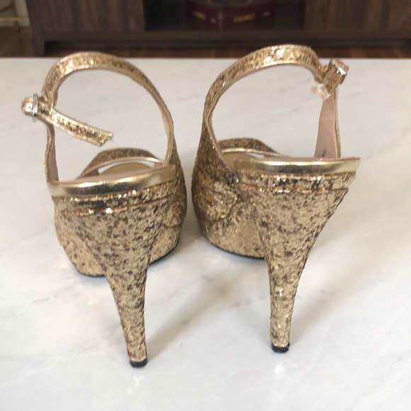 Gold Sling Back Sandals 4 1/2 inch heels - Picture 4 of 5